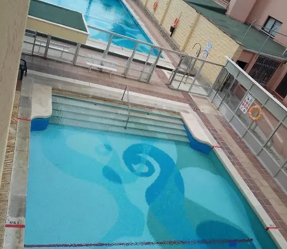 Esplendido Apartamento, Carihuela Edificio El Remo, Primera Linea Appartement Torremolinos