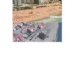 Esplendido Apartamento, Carihuela Edificio El Remo, Primera Linea شقة