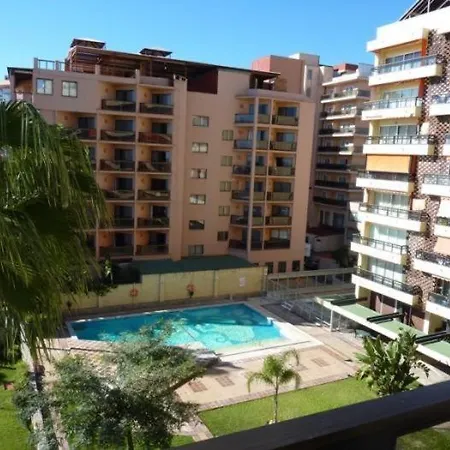 Апартаменты Esplendido Apartamento, Carihuela Edificio El Remo, Primera Linea *